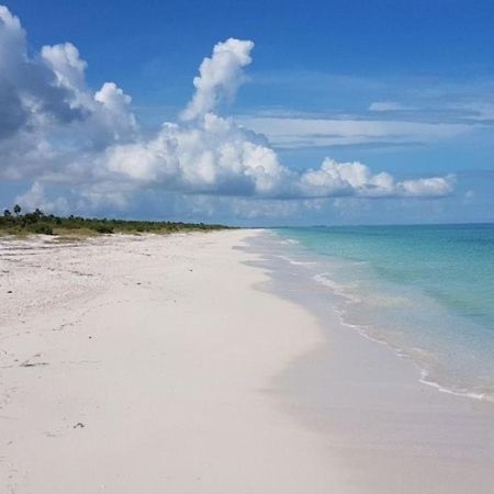 Villa Yum Balam En Holbox Екстериор снимка