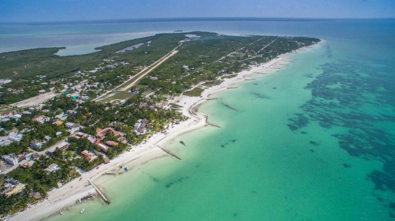 Villa Yum Balam En Holbox Екстериор снимка